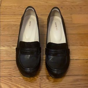 Bundle 3 for $30 ALL BLACK black low leather loafer 38.5